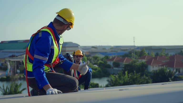 Best Hot Roofs  in Aurora, MO
